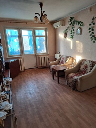 Продам 3х комнатную  квартиру - фото 1