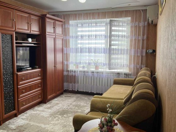 Продається кімната у гуртожитку р-н Хіммаша Полтава