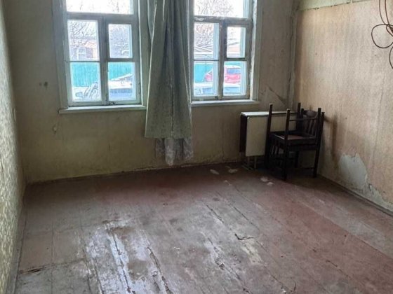 Продажа комнаты в центре, можно использовать под коммерцию Полтава