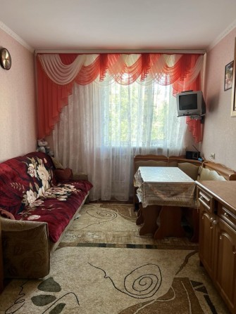 Продаж 2 ОБʼЄДНАНИХ КІМНАТ! у гуртожитку Курський мкрйн - фото 1