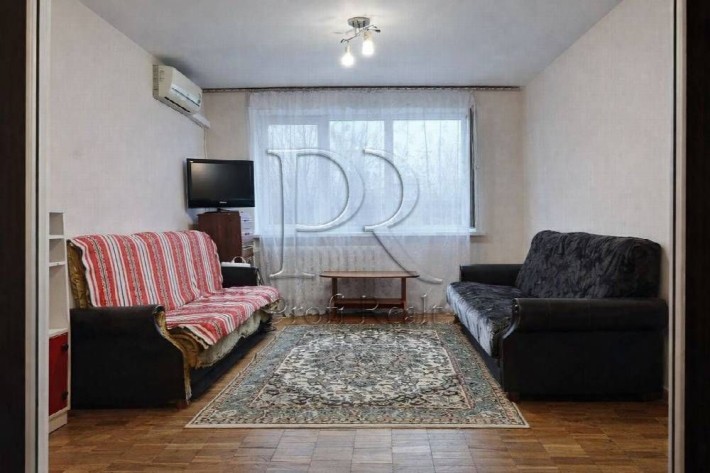 Продаж кімнати з ремонтом без % Нивки/Мріїі/Щербаківського - фото 1