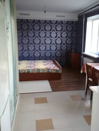 Кімната в гуртожитку з ремонтом, зуп. Дзюби, Борщагівка - фото 1