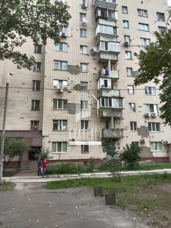 Продаж кімнати в Дарницькому районі вул. Ташкентська,33 - фото 1