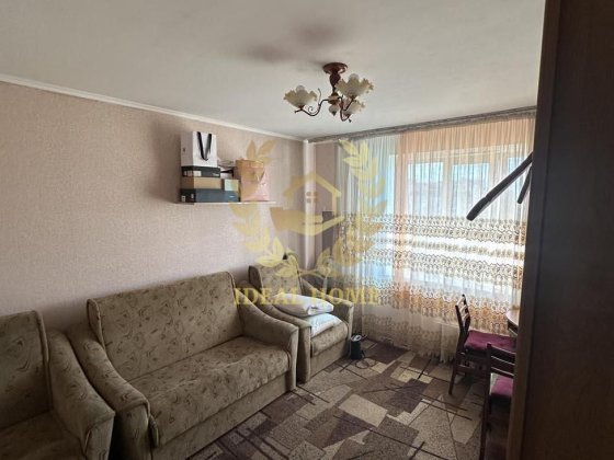 Продаж 2 кімнат у блочному гуртожитку Виноградар Киев