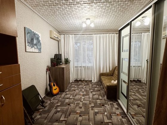 Продается комната в общежитии (Правый берег) Запорожье