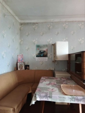 Кімната в комунальній квартирі 21 м на вулиці Путьєві. 0% оформлення - фото 1