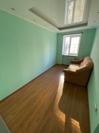 Продам СВОЮ комнату в коммуне, Сегедская 15А, пр Шевченко, парк Победы - фото 1