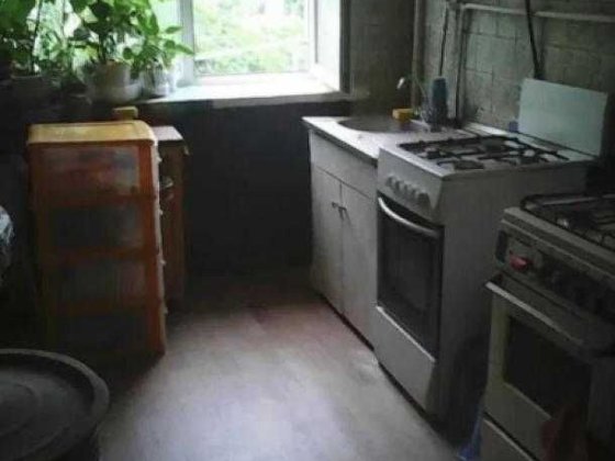 Продам комнату метро Хтз/ вода ,канализация заведены/ Харків