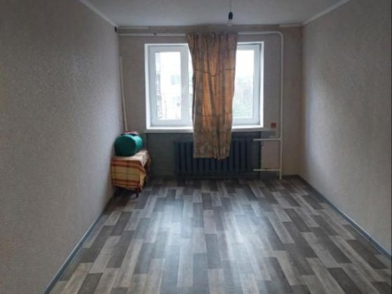 Продам комнату с водой метро ХТЗ Харків