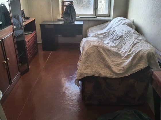 В продаже 2-е комнаты, в малой коммуне , на Черемушках. К-90