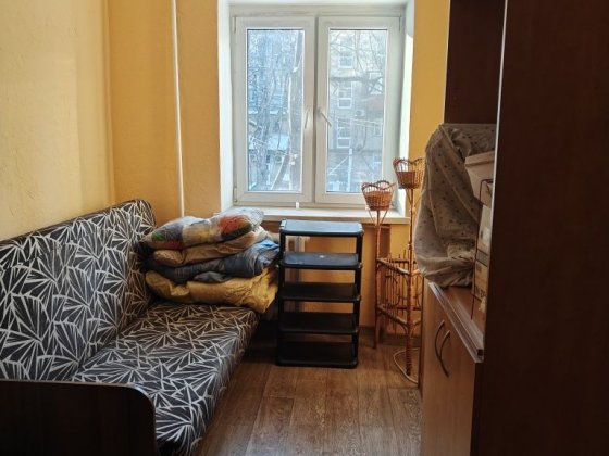 Продаю ул.Сегедская/ ул.Армейская  2-й эт комната 14м- 9000уе Одесса