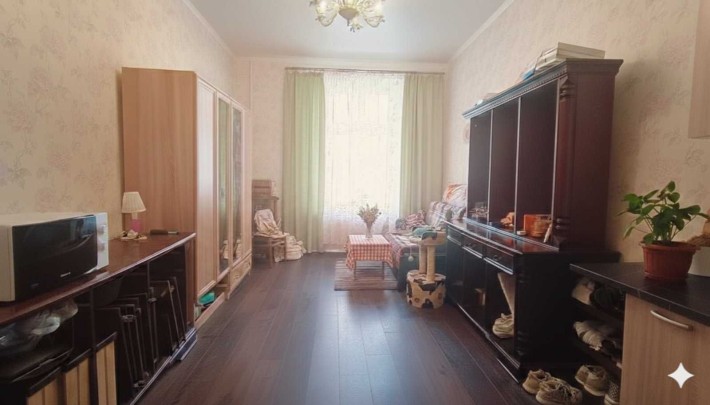 Продам гарну кімнату біля Нового ринку - фото 1