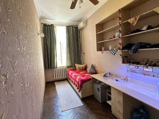 Уютная комната с ремонтом и балконом в центре города!