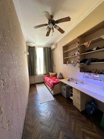 Уютная комната с ремонтом и балконом в центре города! - фото 1