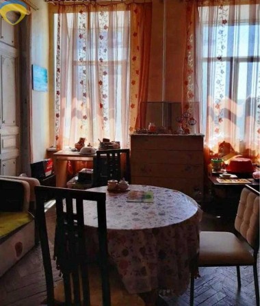 2 комнаты в коммуне Жуковского/ Александровский проспект. - фото 1