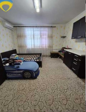 Продажа комнаты в комунальной квартире. - фото 1