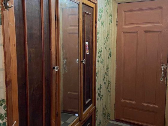 продам выделенную коммуну в городе на Итальянском бульваре