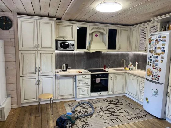 Продаж 2-к квартири вул. Миколи Хвильового 1 Киев