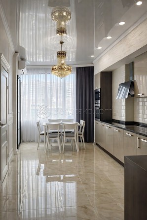 Двуспальная квартира в Аркадии, Ж/К «Южная Пальмира». - фото 1