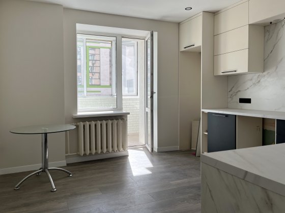 Продаж  2-кімнатної квартири  за адресою вул. Миколи Голего, 5 в Солом'янському районі. Київ