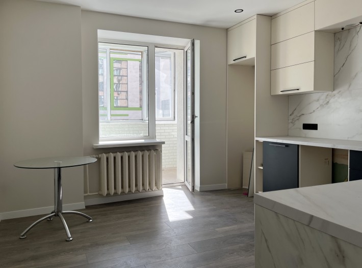 Продаж  2-кімнатної квартири  за адресою вул. Миколи Голего, 5 в Солом'янському районі. - фото 1