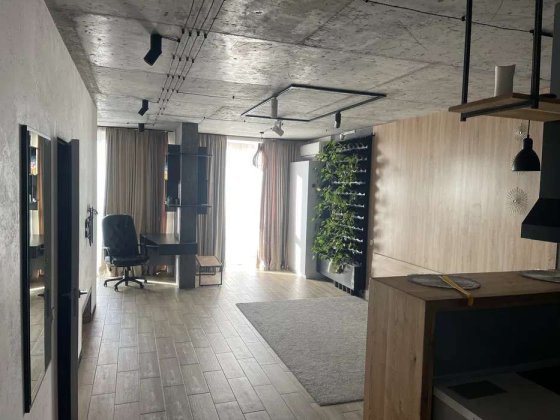 Продаж 1-к квартири вул. Драгоманова 2б Київ