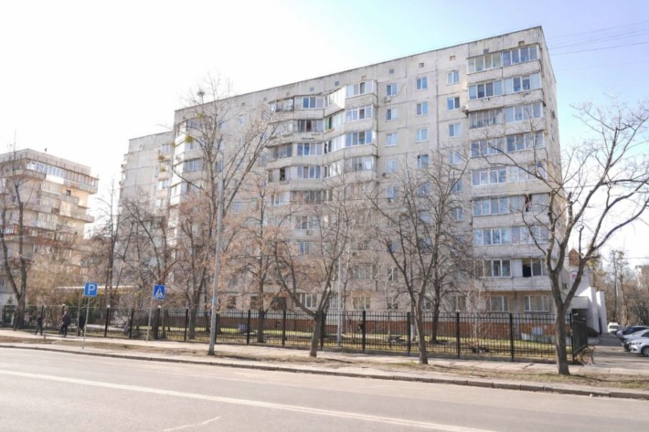 3-кімнатну квартиру 70 м² вул. Світлицького 28 - фото 1