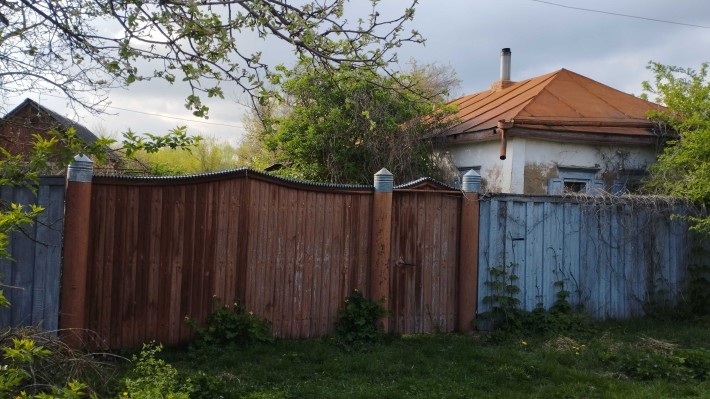 Продам будинок із земельною ділянкою в Охтирці - фото 1