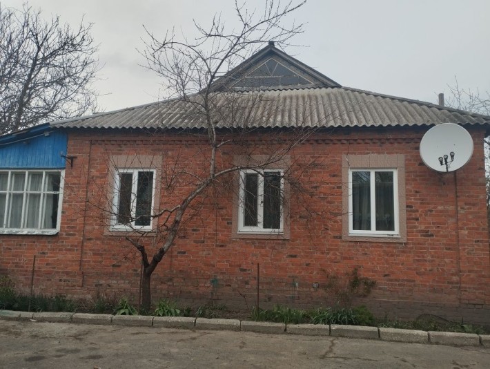 Продам власний будинок в с. Чернеччина, Охтирського р-ну - фото 1