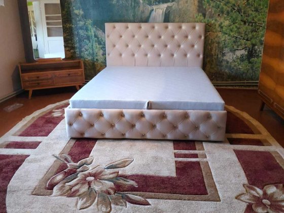 Продам будинок Берегово неподалік