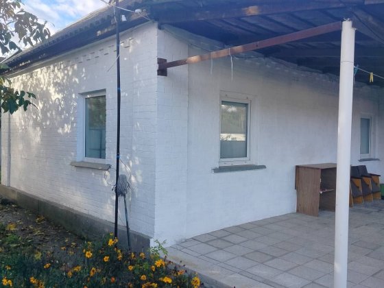 Продається житловий будинок в м.Бобровиця Бобровиця