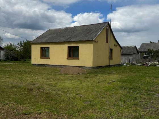 Продам будинок с. Острівок