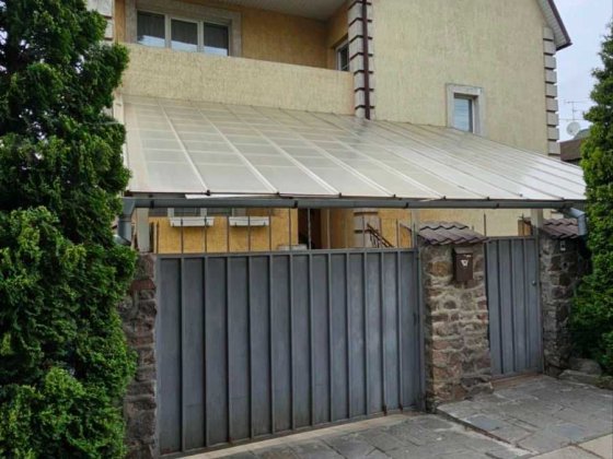 Боярка вул. Ягідна. Будинок, 7 кімнат, гараж. підвал, 6 соток землі. Боярка