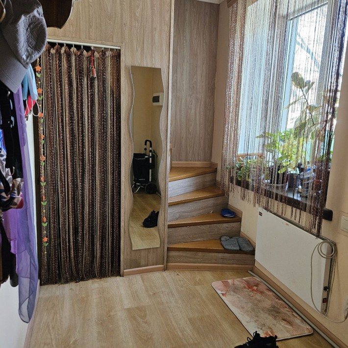 Продаётся 1/2 дома на Соцгороде с большим учаском земли, mar - фото 1