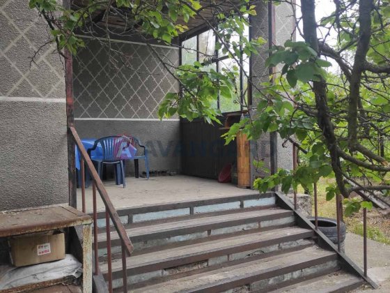 будинок 2 єтажний с. Сотницьке Кам'янське