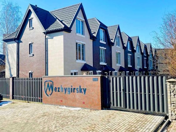 Таунхаус 110 кв.м з ремонтом. Вишгород,  Дідовиця, ЖК "Межигірський" Вышгород