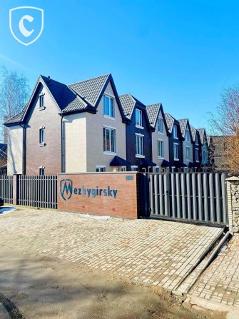 Таунхаус 110 кв.м з ремонтом. Вишгород,  Дідовиця, ЖК "Межигірський" - фото 1