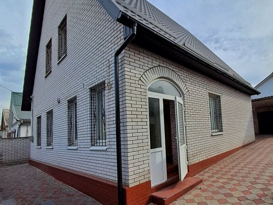 Продам 2-этажный дом в Романкова Кам'янське