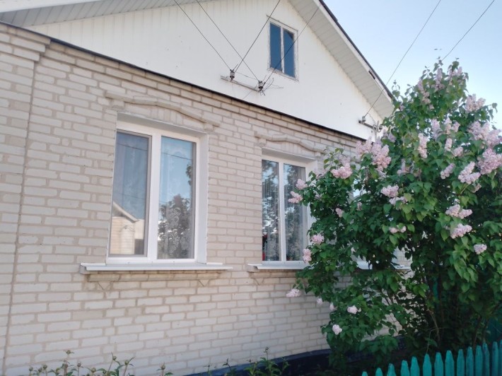 Продається  будинок в центрі міста - фото 1