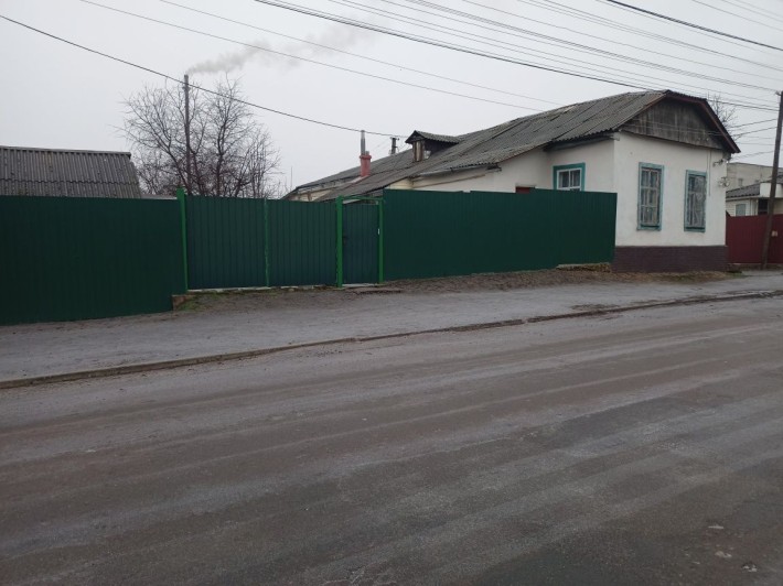 Продам будинок в центрі міста - фото 1