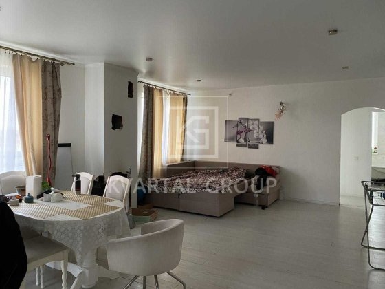 Будинок в гостомелі з 5.6 сотками землі Гостомель