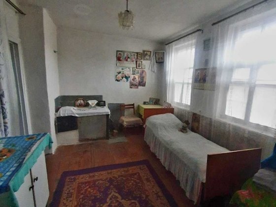 Продам будинок 68м кв/10соток в м.Дергачі 7хв. на авто,метро Перемога Дергачі