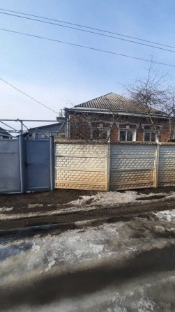 Продам будинок в Дергачах, р-н Стадіона. - фото 1