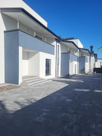Продаж  таунхаусу з центральними комунікаціями та газом в Гостомелі - фото 1