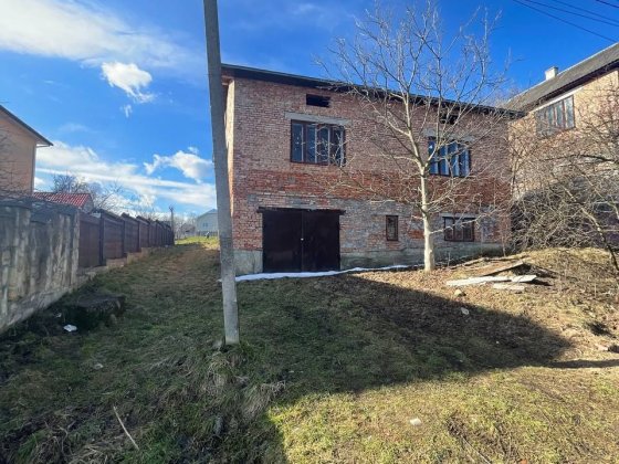 Продам незавершений будинок Долина