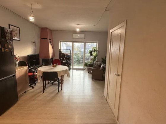 Кутовий таунхаус з ремонтом Гостомель Гостомель