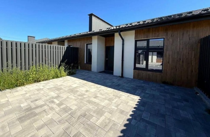 Уютный небольшой Таун из кирпича с ГАЗовым отоплением.рассрочки - фото 1