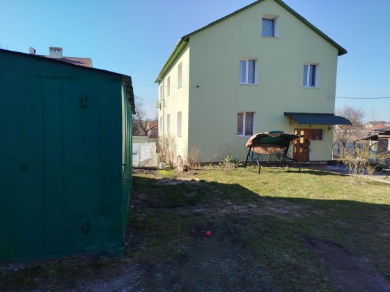 Продаж 1-го поверху в 2-х поверховому будинку Дрогобич