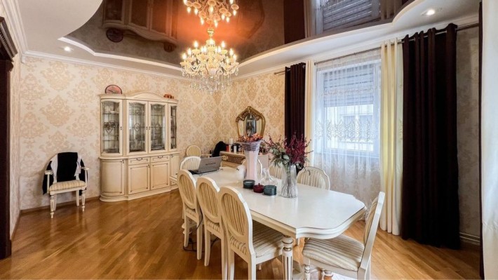 Продаж будинку з ремонтом та меблями - фото 1