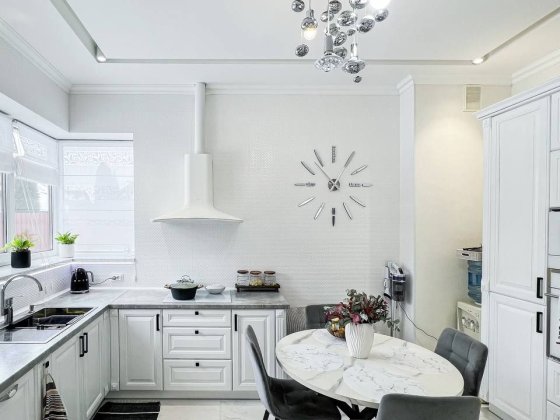 Неймовірний будинок в гарному районі Дрогобича Дрогобич